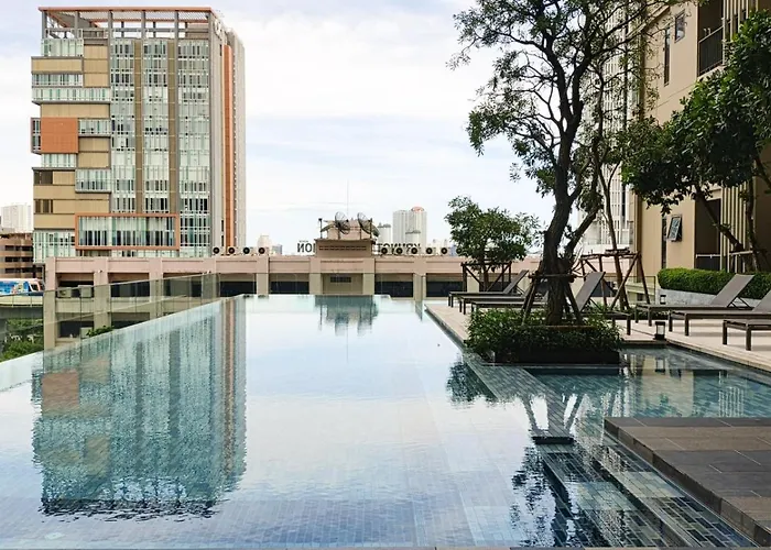 100 To Bts L High-rise Unitl Iconsiam * Bangkok
