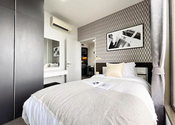 100 To Bts L High-rise Unitl Iconsiam *
